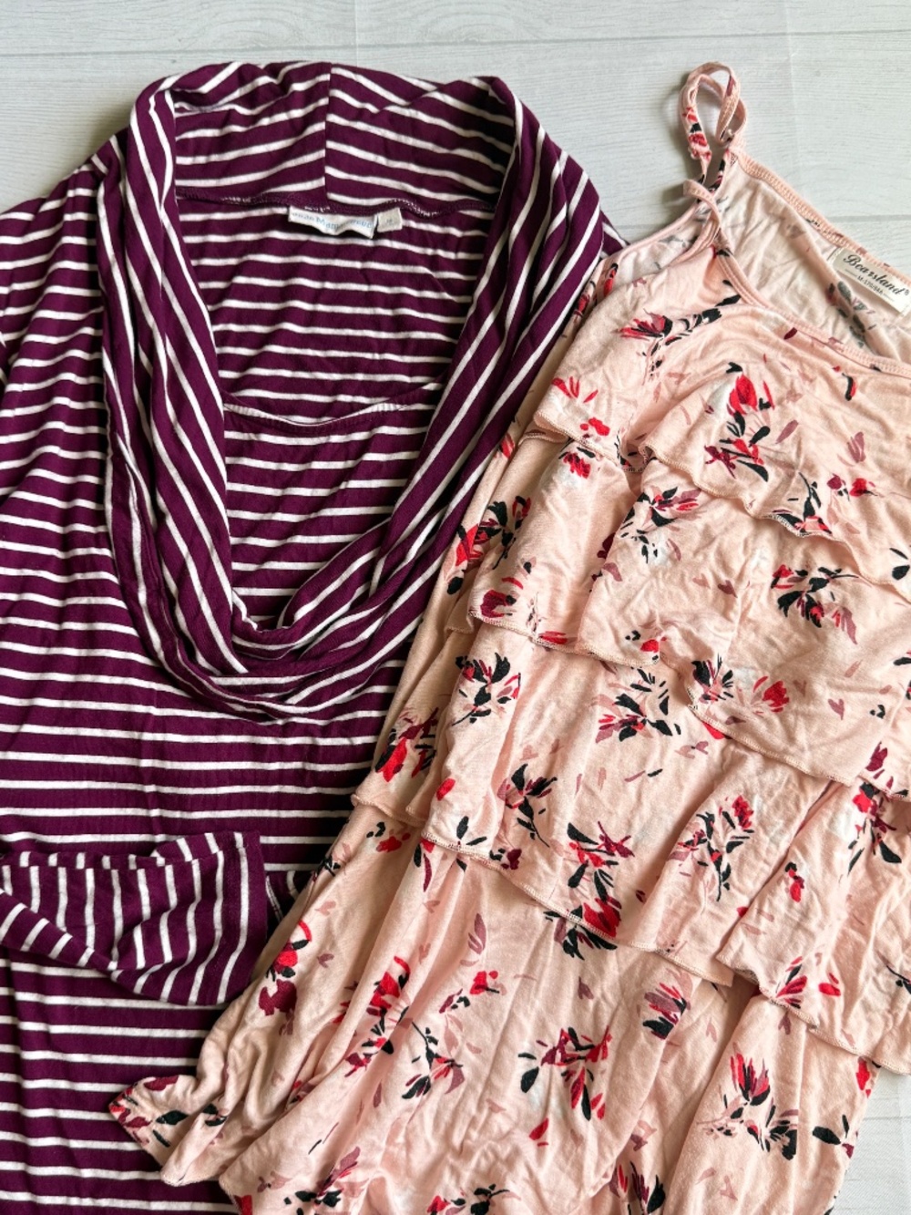 Nursing/Breast Feeding Tops Size Medium